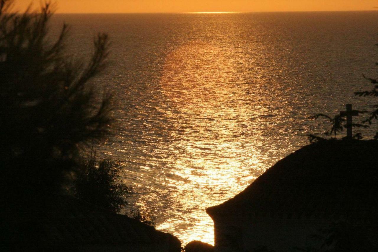 The House Of George In Monemvasia Castle エクステリア 写真